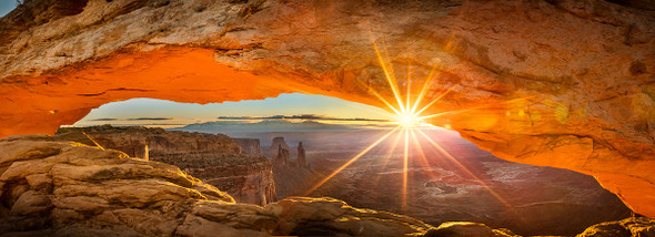 Mesa Arch Sunrise - Lewis Carlyle