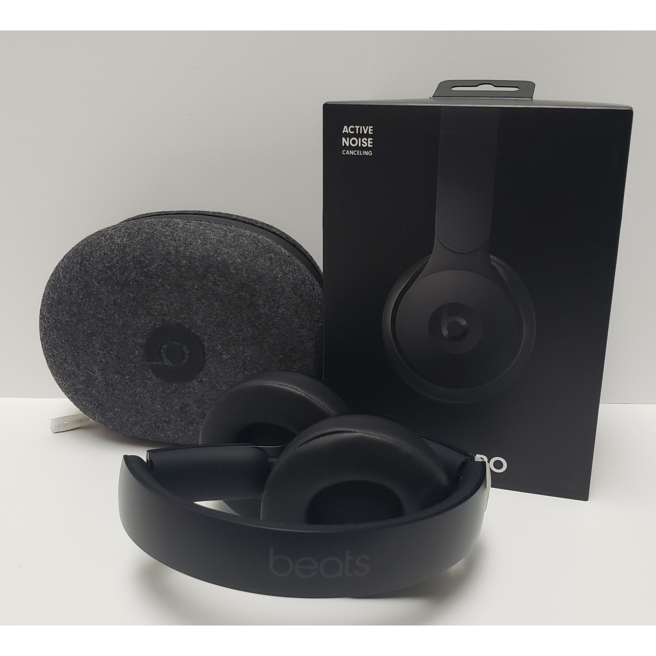 Beats by Dr. Dre Solo Pro On Ear Wireless Headphones - Black (Open ...