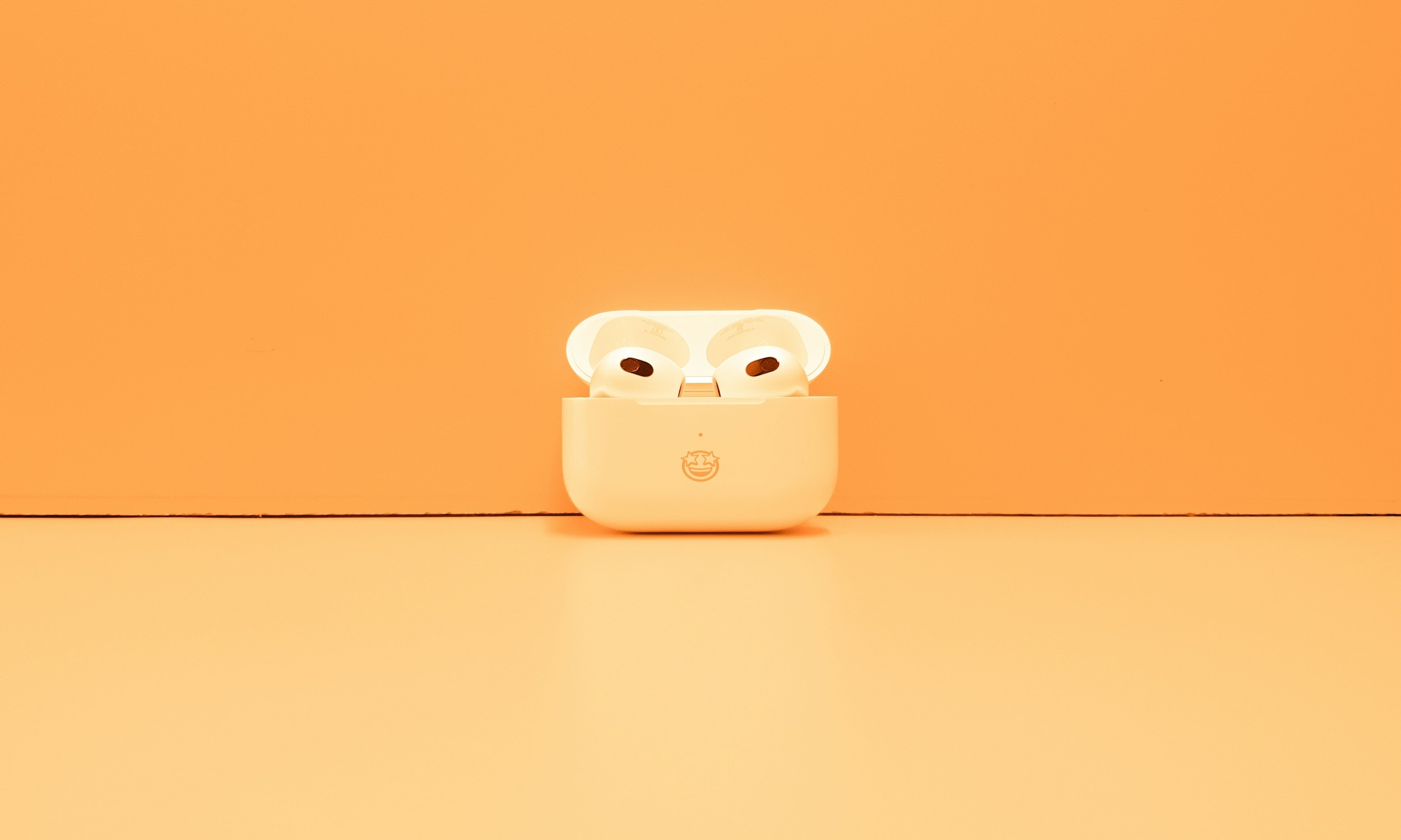 Gifts & Gadgets Gifts & Gadgets