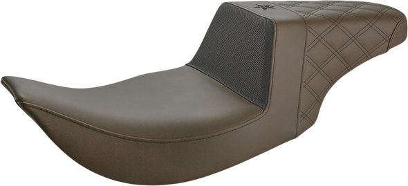 Saddlemen Unknown Industries Seat - Front Carbon Fiber/Black Gripper Lumbar/Rear Lattice Stitch - Fl Un97-06-173Br