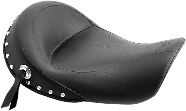 Mustang Solo Studded Seat - Fxd '96-'03 75471