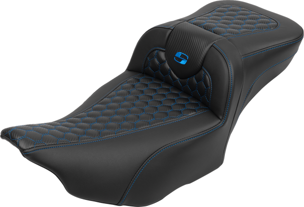 Roadsofa Extended Reach Seat - With Backrest - Honeycomb - Blue Stitch - Fltr/Flhx '23-'24 823-07-190B1