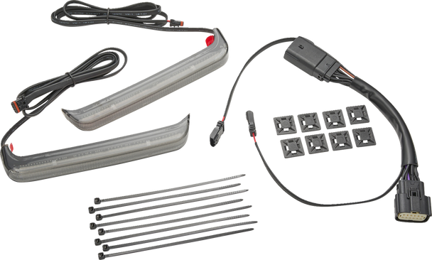 Ciro Light Bag Blades Smoke Lens Red Leds 42018