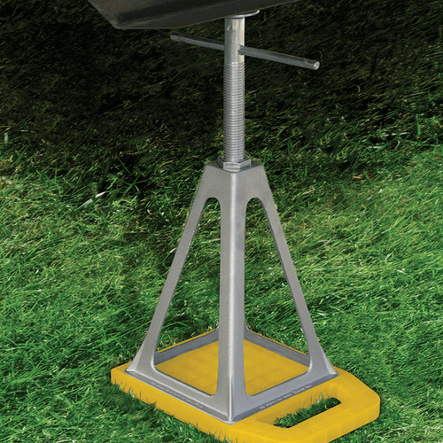 Stabilizer Jack Pads (Set Of 4). 44595 | 450-00118