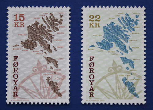 Faroe Islands (377-378) 2000 Maps singles set