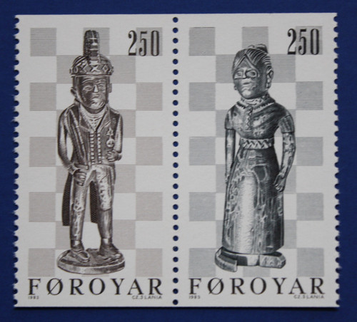 Faroe Islands (94b) 1983 Chessmen attached pair