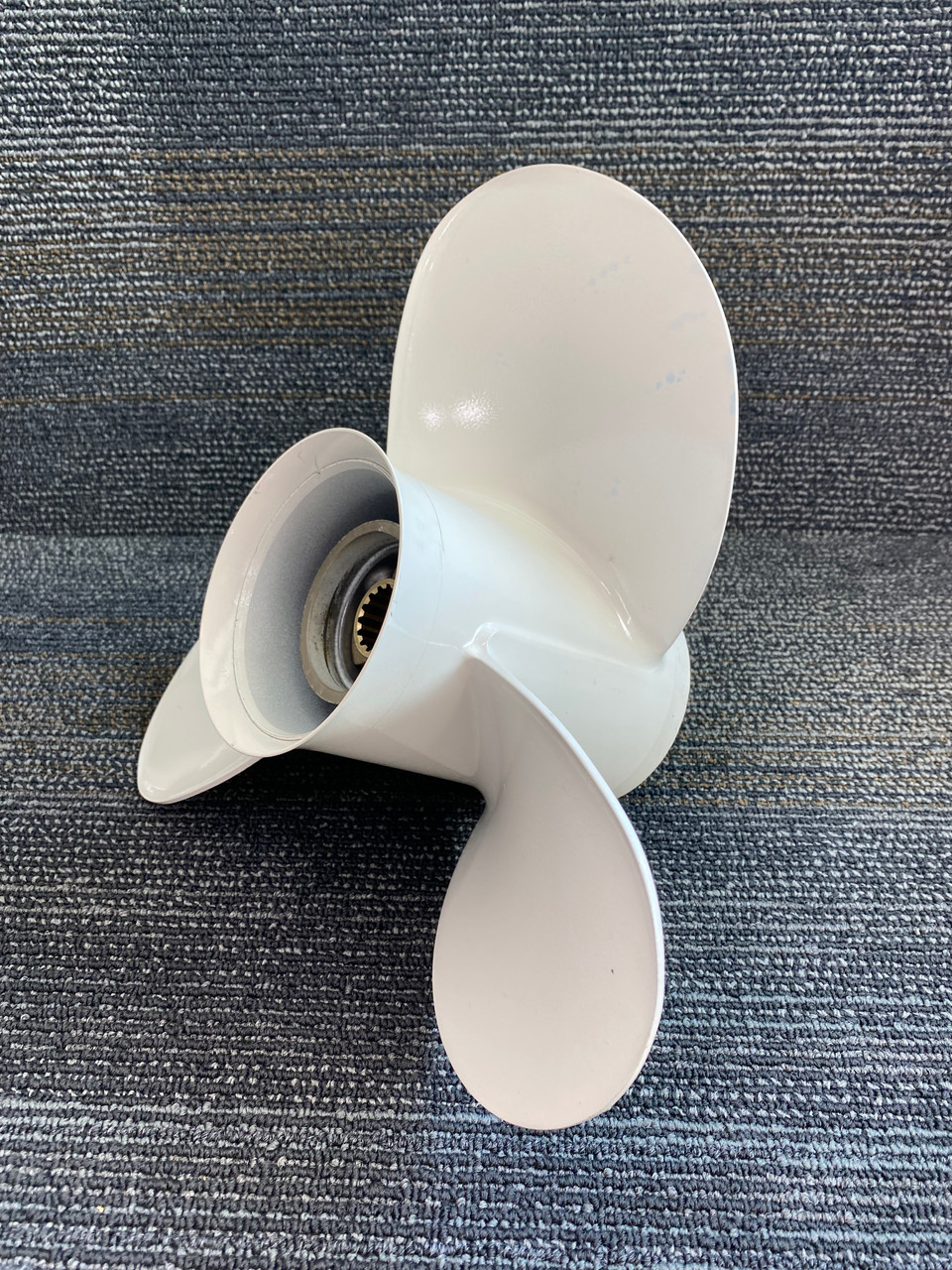 12 PITCH X 13-1/2 DIAMETER - TALON PROPELLER