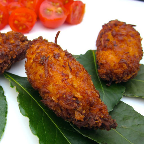 Succulent chicken tenders coated in coconut and a Malibu rum batter.


Units/case: 100
