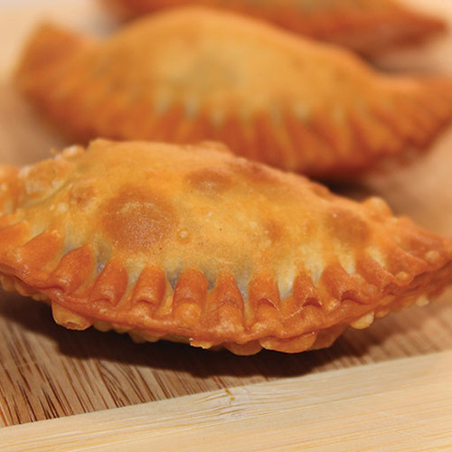 Southwest seasoned tender beef paired with fire roasted vegetables, packed into our empanada dough.


Units/case: 100
