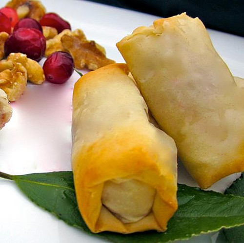 Cranberry, Walnut & Brie in Phyllo Roll