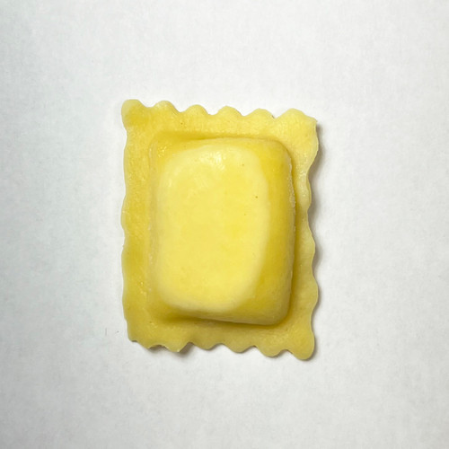 Deano's Pasta: Butternut Squash & Amaretto Square Ravioli