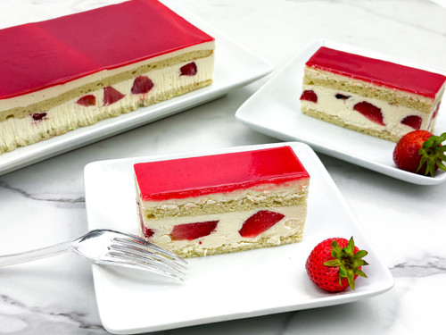 Melodie Patisserie Strawberry Shortcake Strip 14", GF