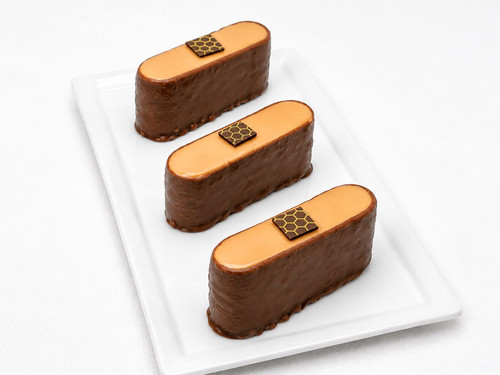 Melodie Patisserie Golden Caramel Bar