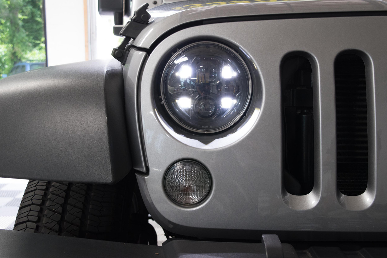 Morimoto Morimoto Sealed7 2.0 Headlights (Jeep JL/Gladiator