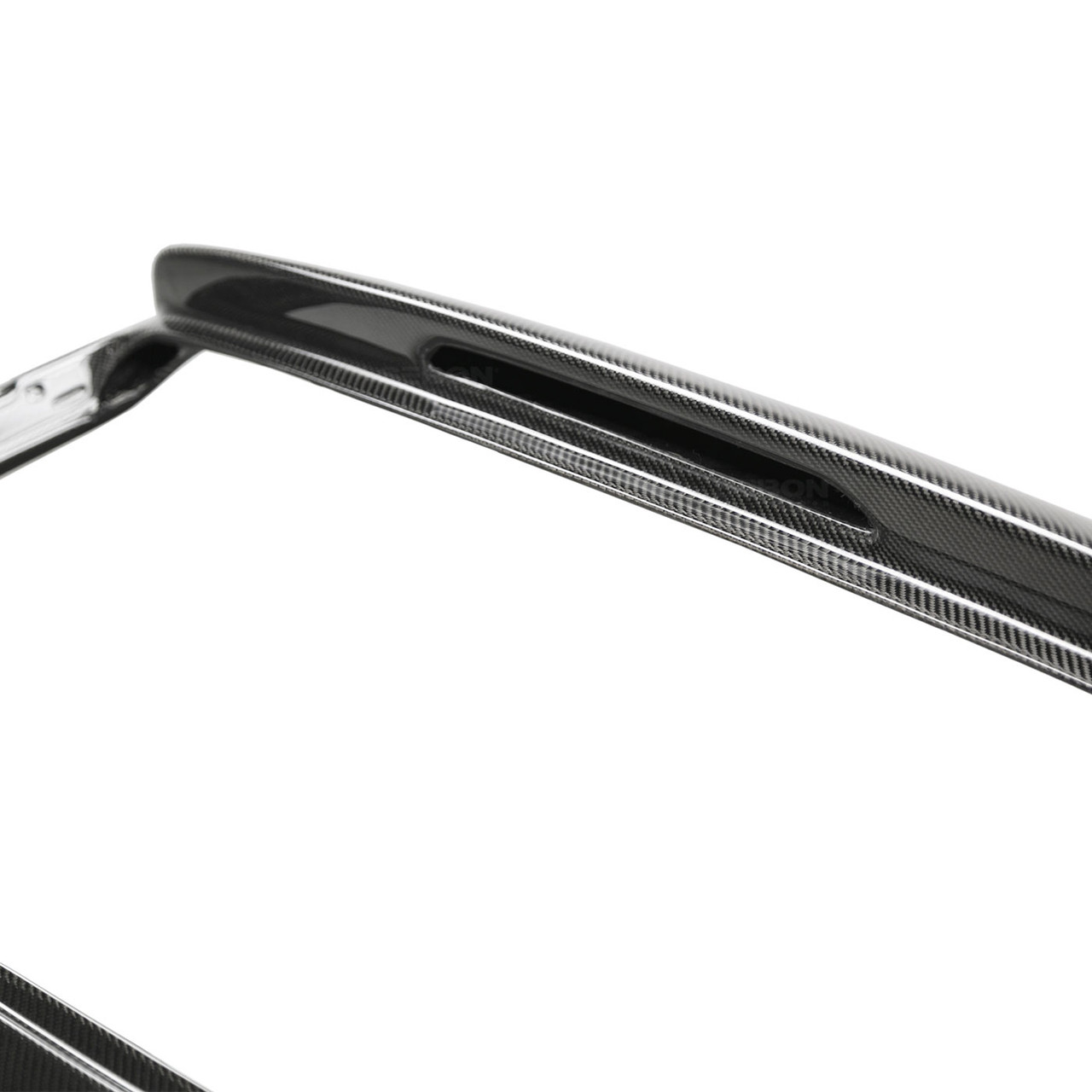 Seibon OEM-style carbon fiber trunk lid for 2006-2009