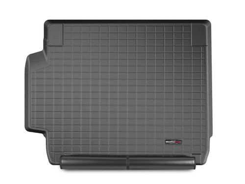 WeatherTech 2017+ Land Rover / Range Rover Discovery Cargo With Bumper Protector - Black