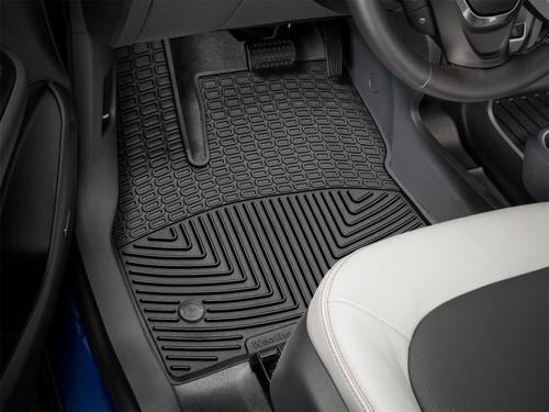 WeatherTech 2022+ Chevrolet Bolt EUV Front Rubber Mats - Black