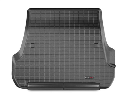 WeatherTech 2020+ Toyota Land Cruiser Cargo With Bumper Protector - Black