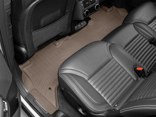 WeatherTech 2017+ Land Rover Discovery Rear FloorLiner - Tan