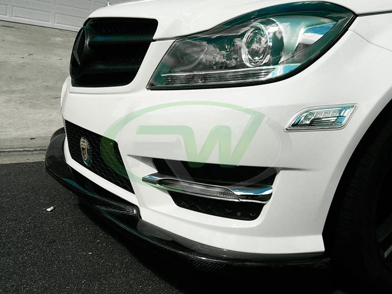 mercedes benz w204 c class carbon fiber front lip Suvneer VRS Designed This not only contributes to improved aerodynamics but also ensures durability and resilience under various driving conditions Carbon Fiber Look Front Bumper