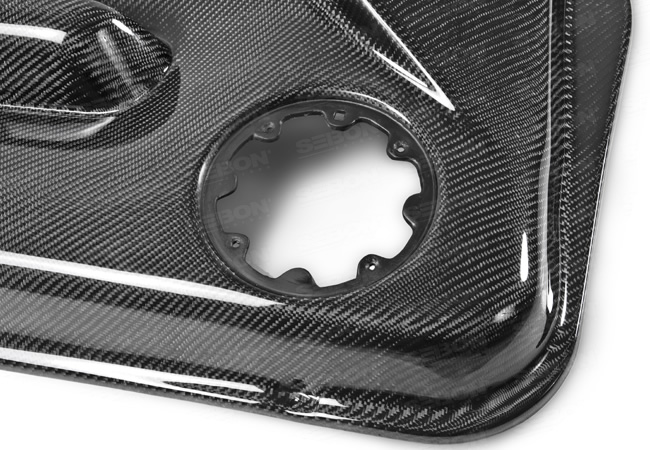 Seibon OEM-style carbon fiber door panels for 1995-1998 Nissan