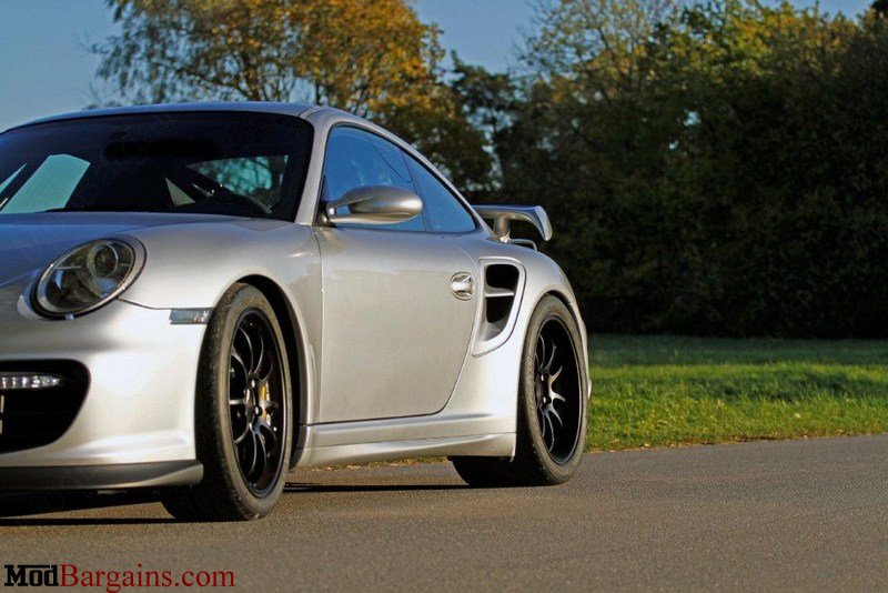 Save Huge on Advan Porsche RZ-DF Forged Wheels @ ModBargains.com