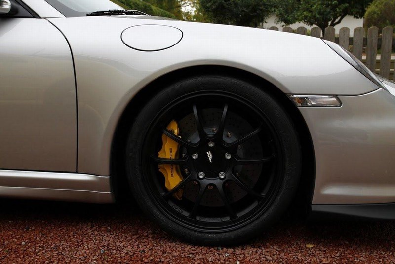 Save Huge on Advan Porsche RZ-DF Forged Wheels @ ModBargains.com