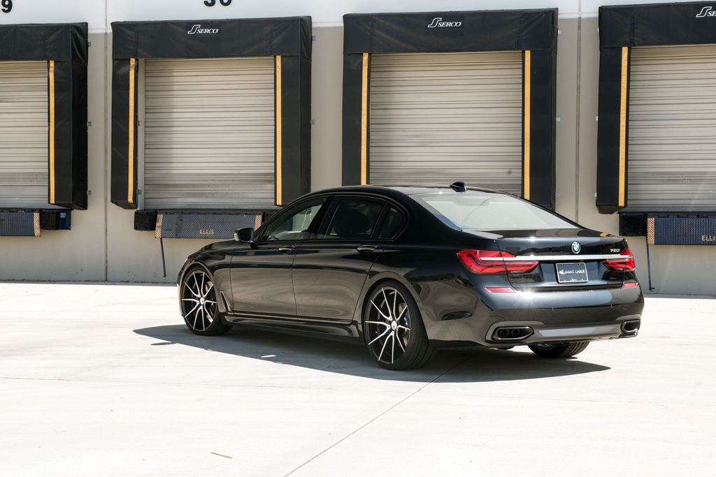 Avant Garde M652 Machine Silver on BMW 750i (4)