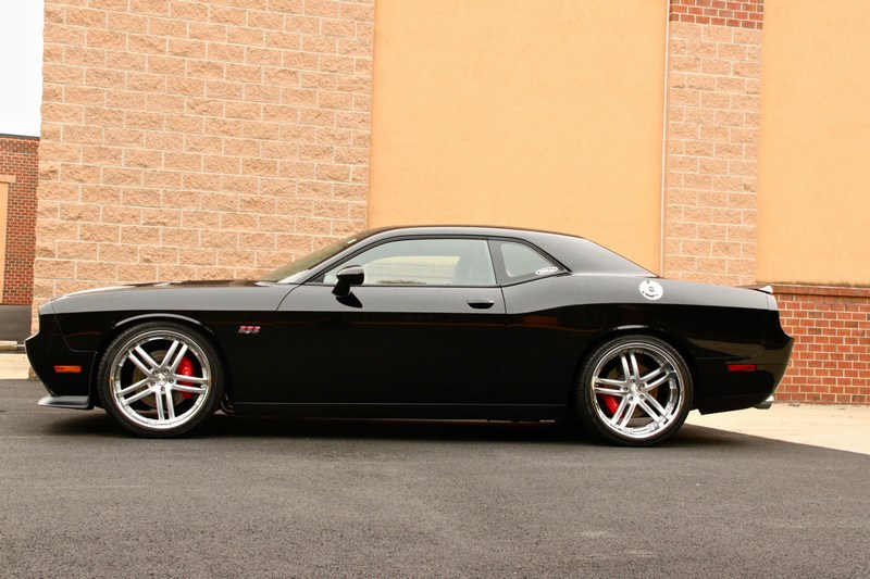 Concept One Wheels RS-55 on Dodge Challenger Side View