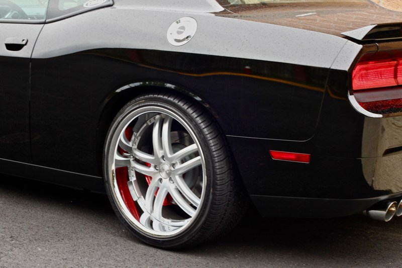 Concept One Wheels RS-55 on Dodge Challenger