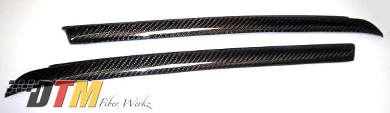 DTM Fiber Werkz BMW E30 Eyebrows in CFRP Unmounted 1