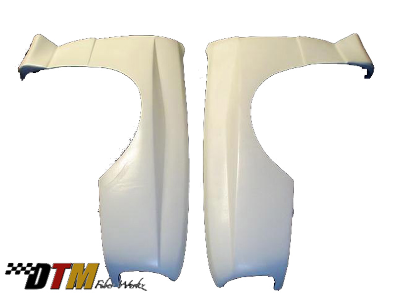 DTM Fiber Werkz BMW E30 EVO R Style Widebody Front Fenders Unmounted 1