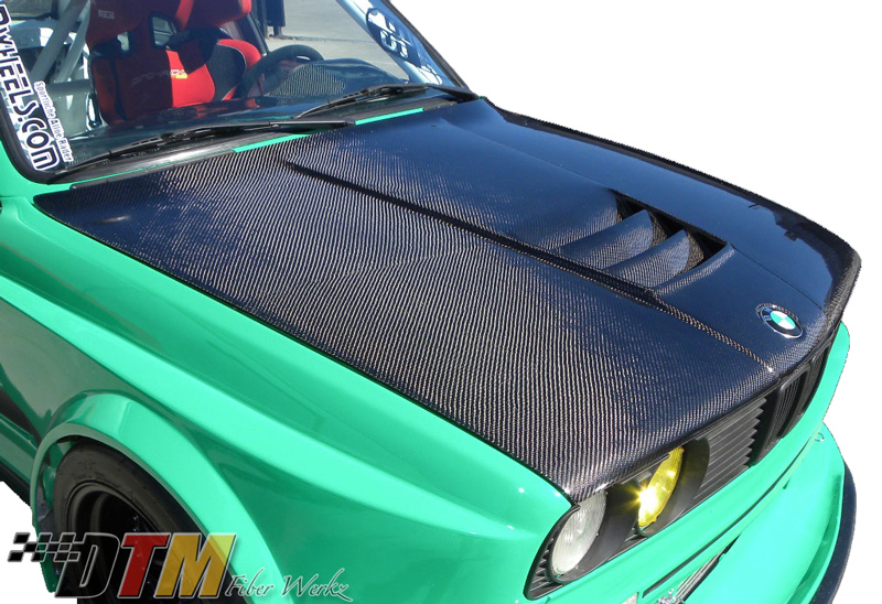 DTM Fiber Werkz BMW E30 M1 Style Vented Hood View 1