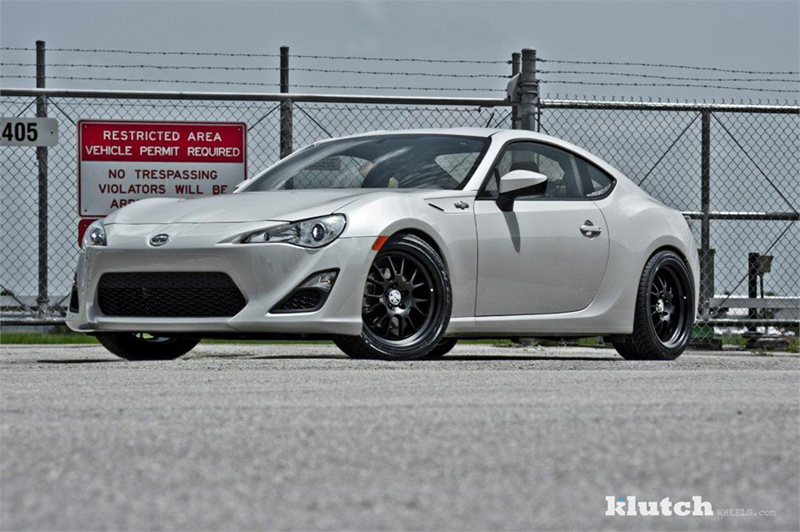 scion frs black klutch sl14