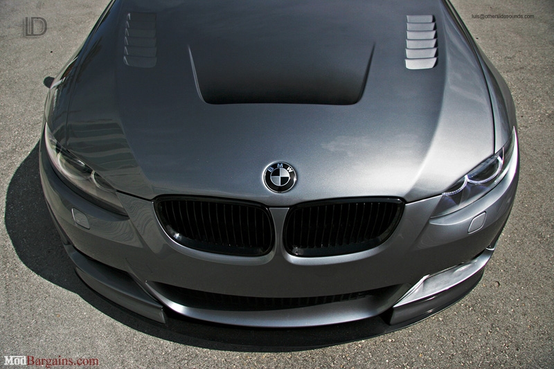 BMW E92 328i 335i Carbon Fiber Vented Hood