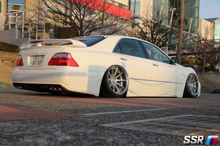 SSR Wheels Executor CV01 Toyota Crown