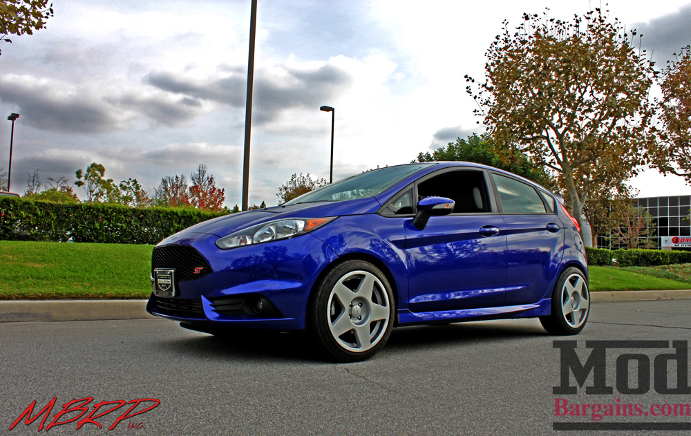 Front Ford Fiesta ST with Rally White