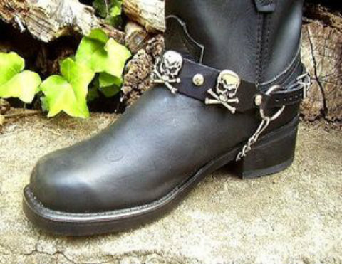 BIKER BOOTS BOOT CHAINS:  BLACK TOPGRAIN COWHIDE LEATHER with SKULL & CROSSBONES