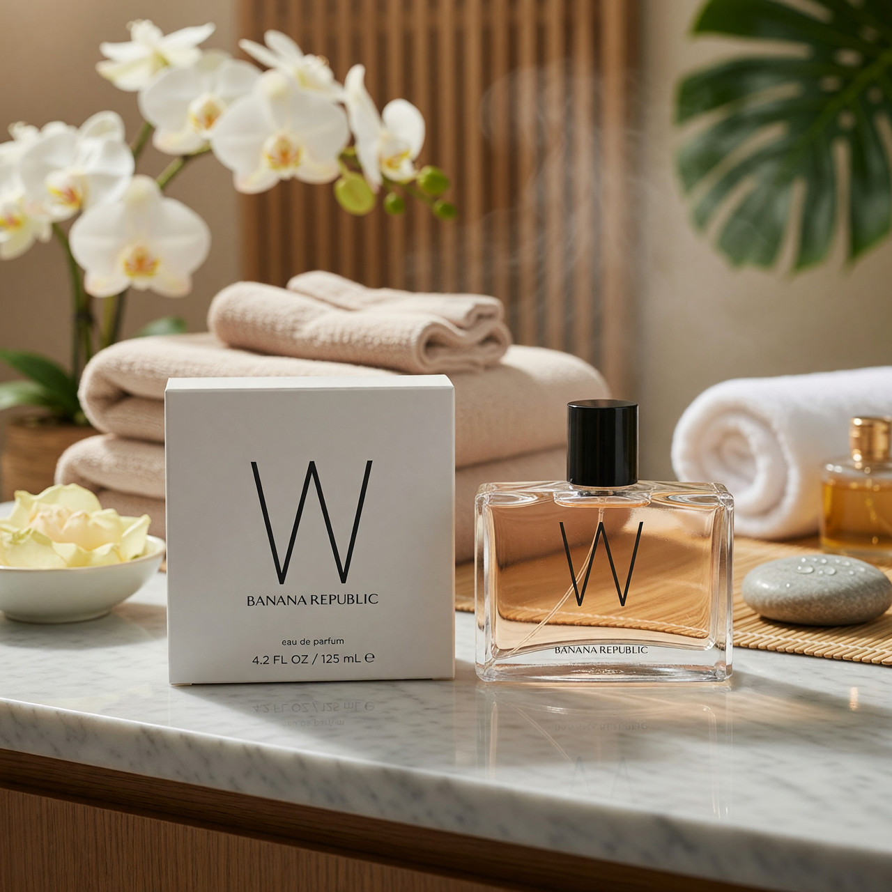 EFFLORESCENCE【×Banana-na】WIDEMOCK レディースS Banana Republic W by Banana Republic, 4.2 oz EDP Spray for Women