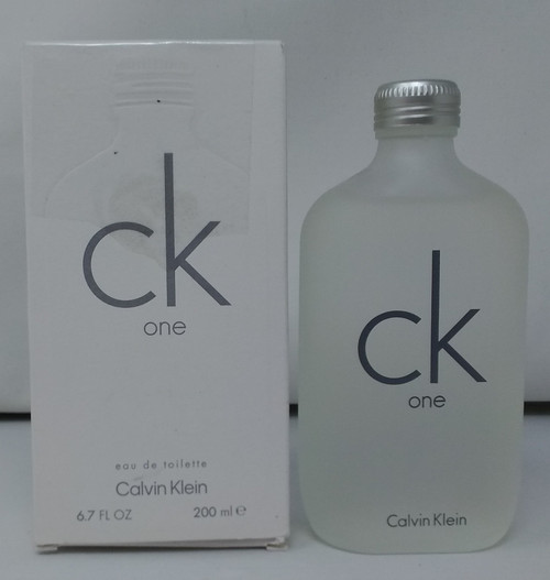 CK One by Calvin Klein 6.7 oz Eau De Toilette Spray Unisex Outlet
