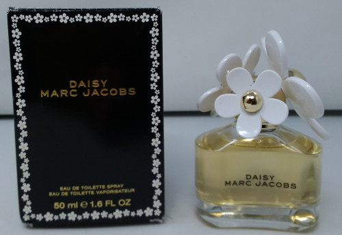 Daisy by Marc Jacobs 1.6 oz Eau De Toilette Spray for Women Outlet