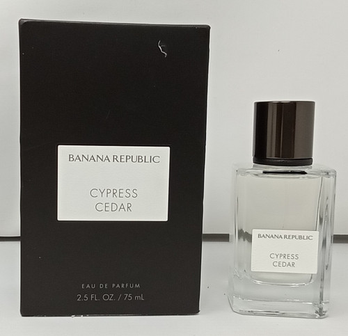 Cypress Cedar by Banana Republic 2.5 oz Eau De Parfum Spray for Unisex Outlet