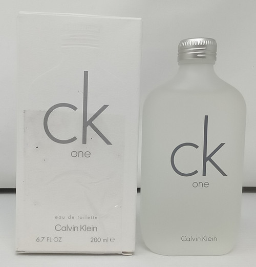 CK One by Calvin Klein 6.7 oz Eau De Toilette Spray Unisex Outlet Z2.147