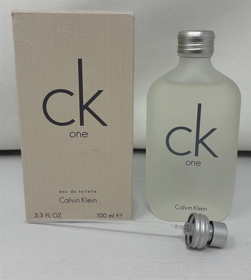 CK One by Calvin Klein 3.3 oz Eau De Toilette Spray Unisex Outlet Z1.8 CK One by Calvin Klein 3.3 oz Eau De Toilette Spray Unisex Outlet Z1.8
