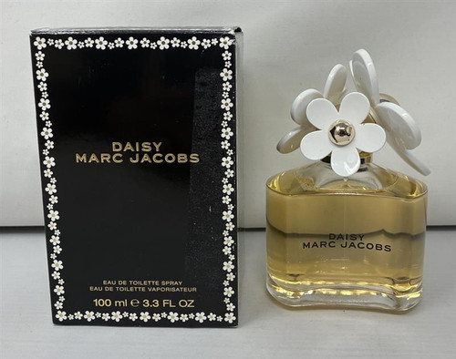 Daisy by Marc Jacobs 3.3 oz Eau De Toilette Spray for Women Outlet