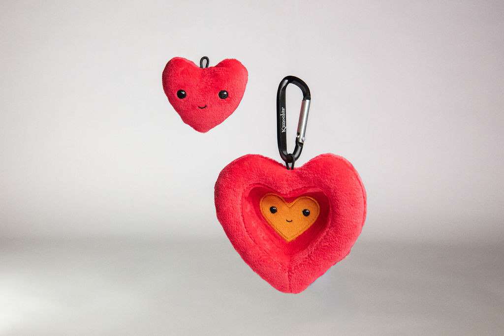 19cmMoments Heart ＋Mチャーム Kimochis® Nesting Heart - Plushy Feely Corp.