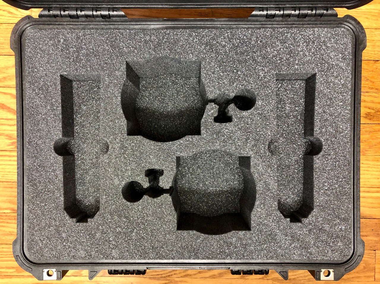 Neumann U87ai Stereo Pair with Shockmounts in Pelican™ 1520