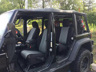 Pet Car Seat Covers Vs. Blankets: Why Proper Coverage Matters