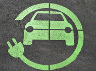 Best EVs for Road Trips 2025: Long-Range & Fast Charging