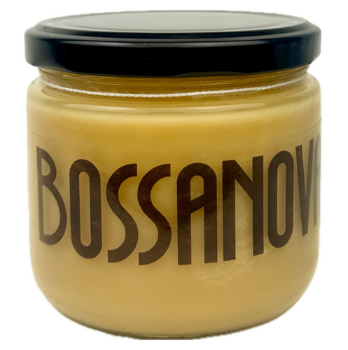 BUTTERCREAM CUPCAKE 10 OZ CANDLE